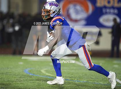 Thumbnail 2 in Raines vs Bolles (FHSAA 2M Regional Final) photogallery.