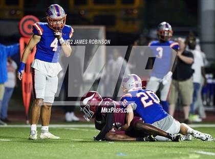 Thumbnail 2 in Raines vs Bolles (FHSAA 2M Regional Final) photogallery.