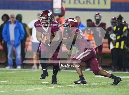 Thumbnail 1 in Raines vs Bolles (FHSAA 2M Regional Final) photogallery.