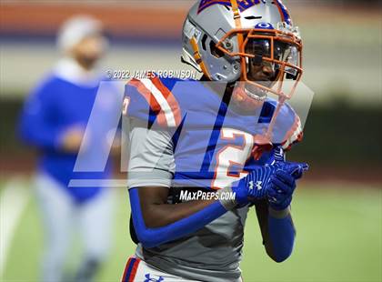 Thumbnail 2 in Raines vs Bolles (FHSAA 2M Regional Final) photogallery.