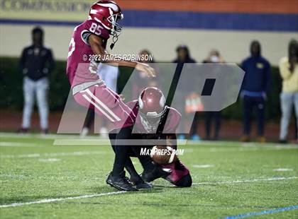 Thumbnail 2 in Raines vs Bolles (FHSAA 2M Regional Final) photogallery.