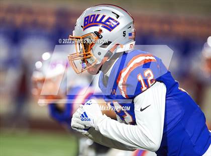 Thumbnail 2 in Raines vs Bolles (FHSAA 2M Regional Final) photogallery.