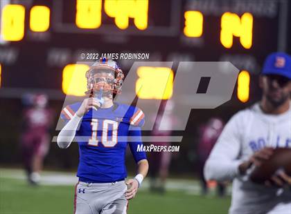 Thumbnail 1 in Raines vs Bolles (FHSAA 2M Regional Final) photogallery.