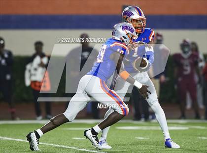 Thumbnail 3 in Raines vs Bolles (FHSAA 2M Regional Final) photogallery.