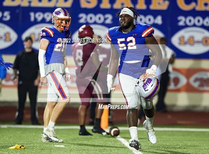 Thumbnail 3 in Raines vs Bolles (FHSAA 2M Regional Final) photogallery.