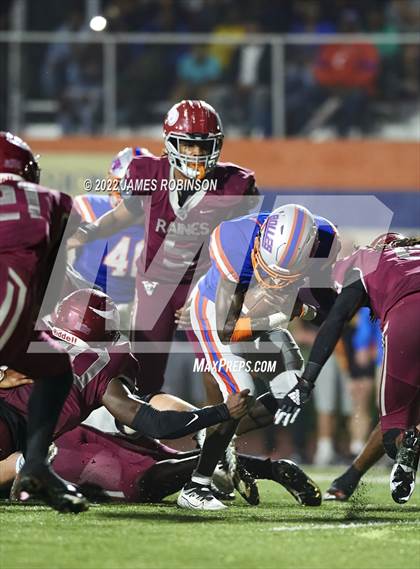 Thumbnail 3 in Raines vs Bolles (FHSAA 2M Regional Final) photogallery.