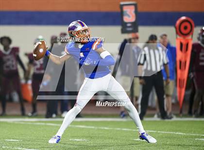 Thumbnail 2 in Raines vs Bolles (FHSAA 2M Regional Final) photogallery.