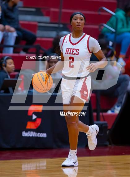 Thumbnail 2 in Marietta vs Holy Innocents Episcopal (Hawks-Naismith Tipoff Classic) photogallery.