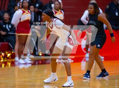 Thumbnail 1 in Marietta vs Holy Innocents Episcopal (Hawks-Naismith Tipoff Classic) photogallery.