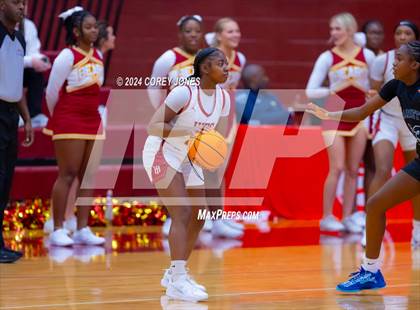 Thumbnail 3 in Marietta vs Holy Innocents Episcopal (Hawks-Naismith Tipoff Classic) photogallery.