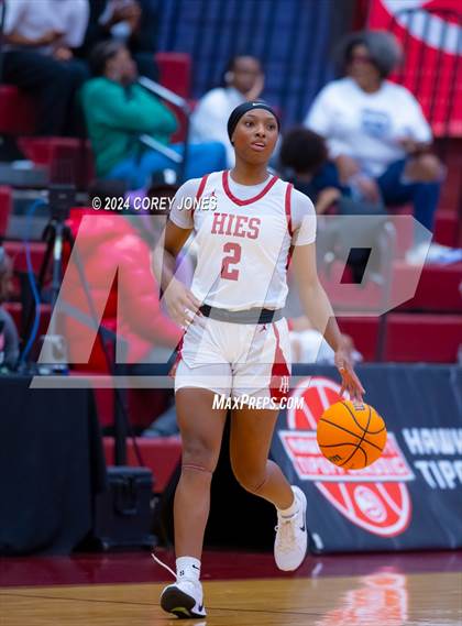 Thumbnail 1 in Marietta vs Holy Innocents Episcopal (Hawks-Naismith Tipoff Classic) photogallery.