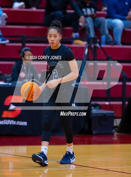 Thumbnail 2 in Marietta vs Holy Innocents Episcopal (Hawks-Naismith Tipoff Classic) photogallery.