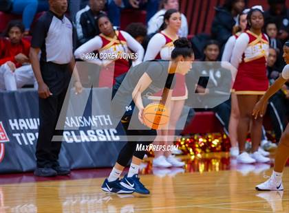 Thumbnail 3 in Marietta vs Holy Innocents Episcopal (Hawks-Naismith Tipoff Classic) photogallery.