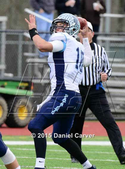 Thumbnail 2 in New Rochelle vs. John Jay-East Fishkill (Section 1 Class AA Final) photogallery.
