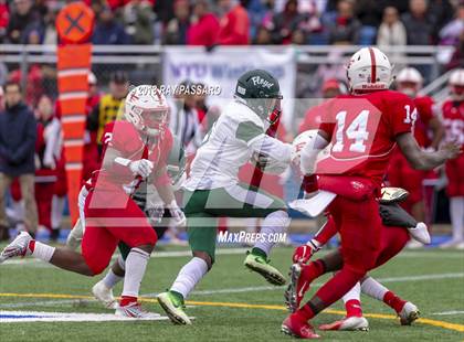 Thumbnail 1 in William Floyd vs. Freeport (Long Island Class I Championship) photogallery.