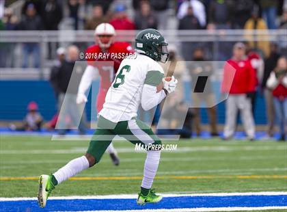 Thumbnail 1 in William Floyd vs. Freeport (Long Island Class I Championship) photogallery.