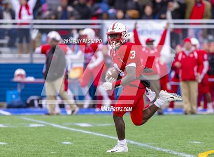 Thumbnail 3 in William Floyd vs. Freeport (Long Island Class I Championship) photogallery.