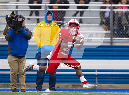 Thumbnail 1 in William Floyd vs. Freeport (Long Island Class I Championship) photogallery.