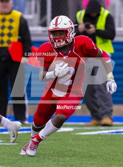 Thumbnail 1 in William Floyd vs. Freeport (Long Island Class I Championship) photogallery.