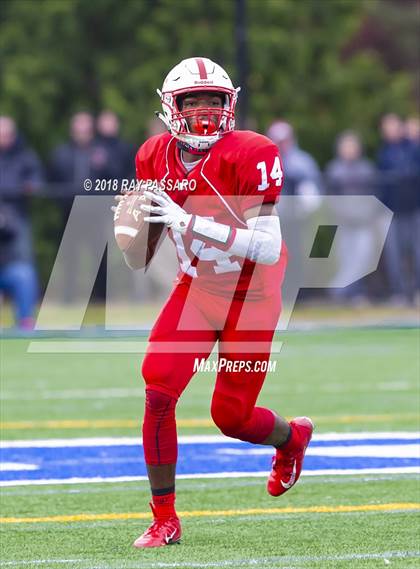 Thumbnail 3 in William Floyd vs. Freeport (Long Island Class I Championship) photogallery.