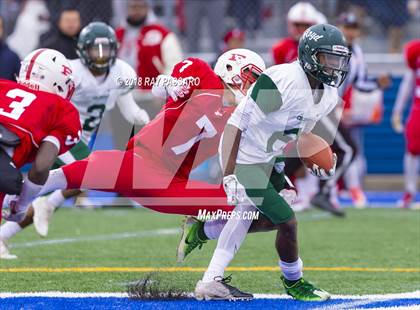 Thumbnail 2 in William Floyd vs. Freeport (Long Island Class I Championship) photogallery.