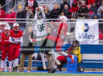 Thumbnail 2 in William Floyd vs. Freeport (Long Island Class I Championship) photogallery.