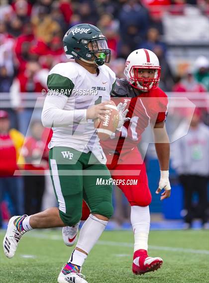 Thumbnail 2 in William Floyd vs. Freeport (Long Island Class I Championship) photogallery.