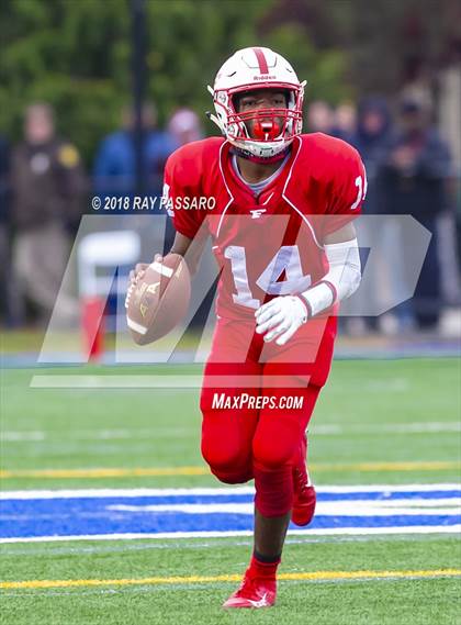 Thumbnail 1 in William Floyd vs. Freeport (Long Island Class I Championship) photogallery.