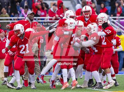 Thumbnail 1 in William Floyd vs. Freeport (Long Island Class I Championship) photogallery.