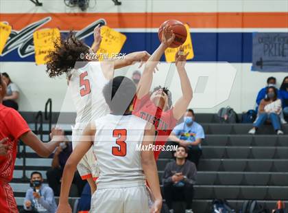 Thumbnail 1 in Tustin @ Cypress photogallery.