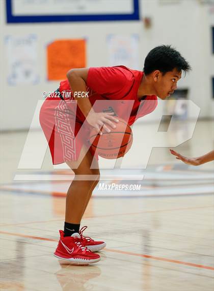 Thumbnail 1 in Tustin @ Cypress photogallery.