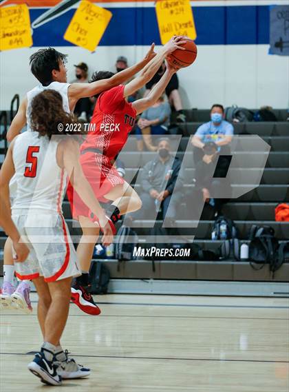 Thumbnail 1 in Tustin @ Cypress photogallery.