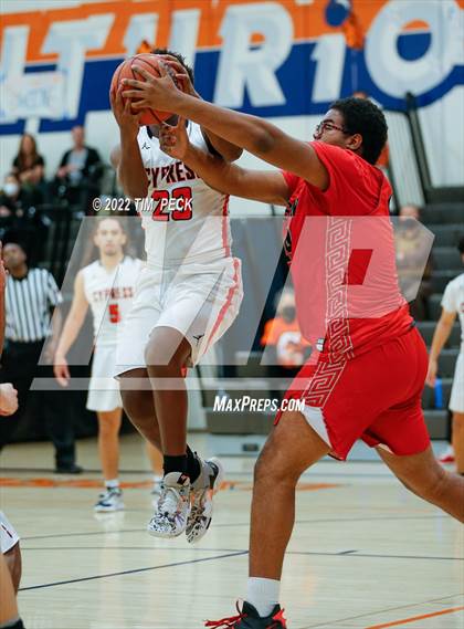 Thumbnail 1 in Tustin @ Cypress photogallery.