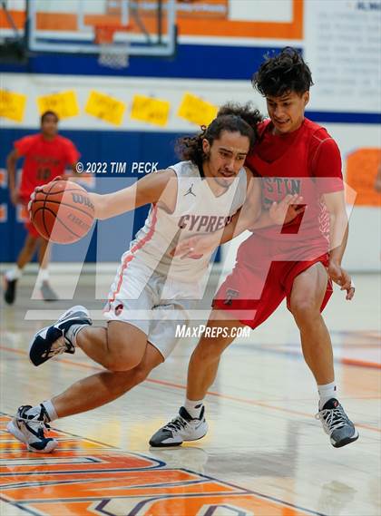 Thumbnail 3 in Tustin @ Cypress photogallery.