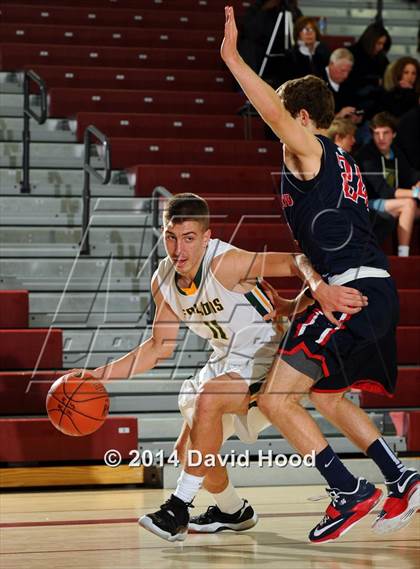 Thumbnail 2 in Brentwood School vs. Foss (MaxPreps Holiday Classic) photogallery.