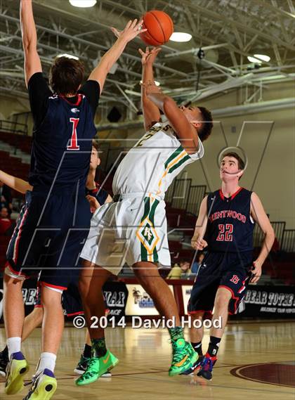 Thumbnail 1 in Brentwood School vs. Foss (MaxPreps Holiday Classic) photogallery.