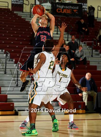 Thumbnail 1 in Brentwood School vs. Foss (MaxPreps Holiday Classic) photogallery.