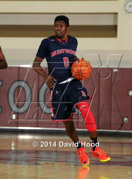 Thumbnail 2 in Brentwood School vs. Foss (MaxPreps Holiday Classic) photogallery.