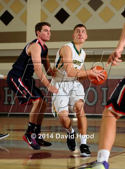 Thumbnail 3 in Brentwood School vs. Foss (MaxPreps Holiday Classic) photogallery.
