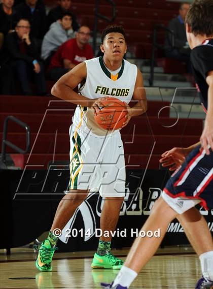 Thumbnail 3 in Brentwood School vs. Foss (MaxPreps Holiday Classic) photogallery.