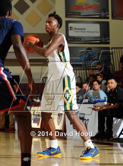 Thumbnail 1 in Brentwood School vs. Foss (MaxPreps Holiday Classic) photogallery.