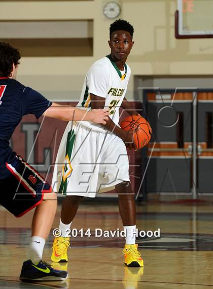 Thumbnail 2 in Brentwood School vs. Foss (MaxPreps Holiday Classic) photogallery.