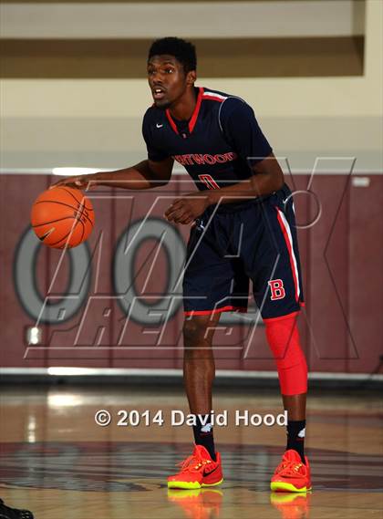 Thumbnail 2 in Brentwood School vs. Foss (MaxPreps Holiday Classic) photogallery.