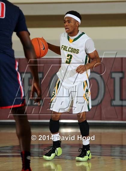 Thumbnail 1 in Brentwood School vs. Foss (MaxPreps Holiday Classic) photogallery.