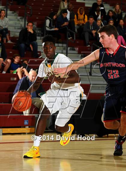 Thumbnail 2 in Brentwood School vs. Foss (MaxPreps Holiday Classic) photogallery.