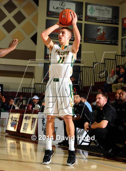 Thumbnail 1 in Brentwood School vs. Foss (MaxPreps Holiday Classic) photogallery.