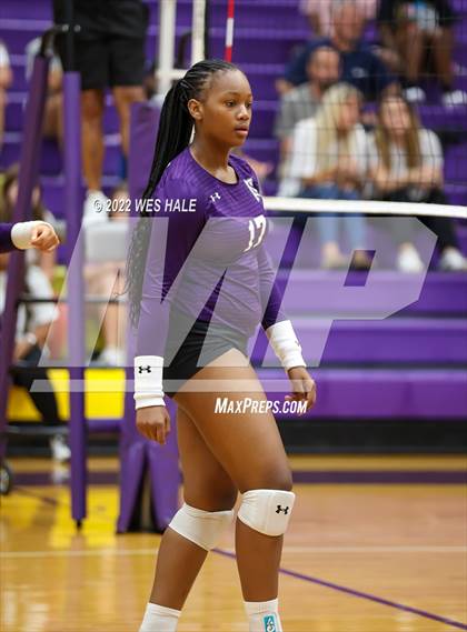 Thumbnail 3 in Hernando @ DeSoto Central photogallery.