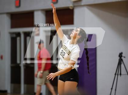 Thumbnail 3 in Hernando @ DeSoto Central photogallery.