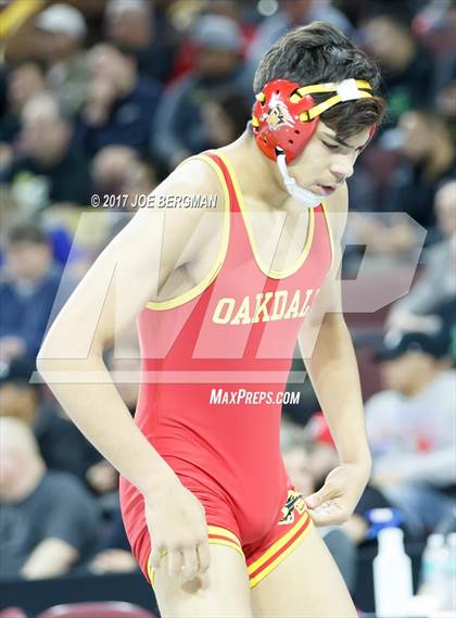 Thumbnail 2 in CIF State Boys Wrestling Championships (Day 1 - Consolation Round 4) photogallery.