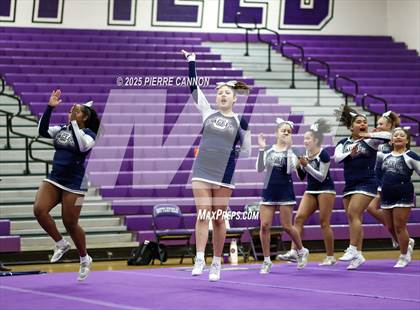 Thumbnail 1 in Osbourn (Cedar Run District Championship) photogallery.